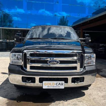 FORD F-250 3.9 XLT MAX POWER 4X2 CS DIESEL 2P MANUAL